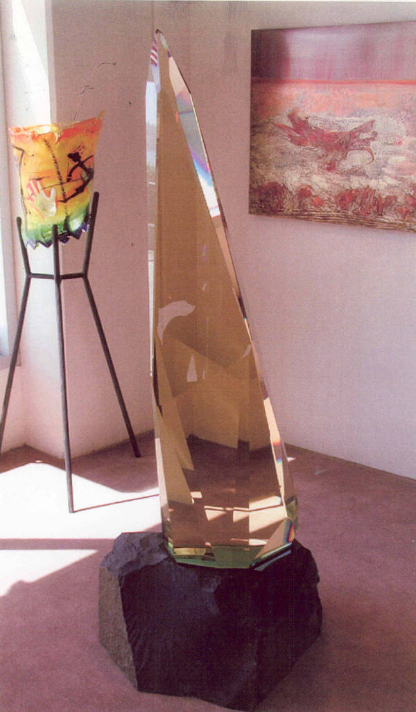 Mergingold monumental optical glass sculpture art by Michael Bokrosh